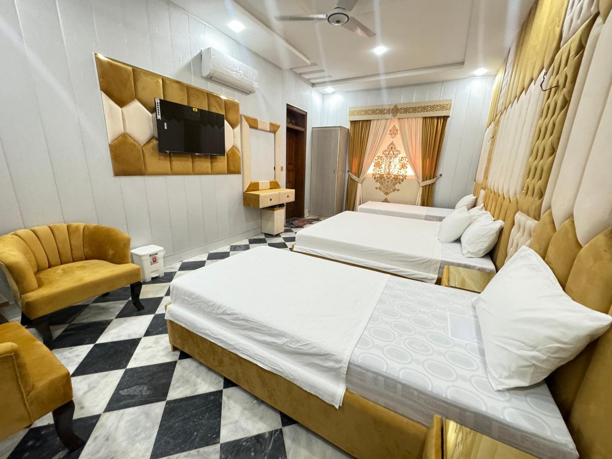 Royal Executive Inn Guest House 이슬라마바드 외부 사진
