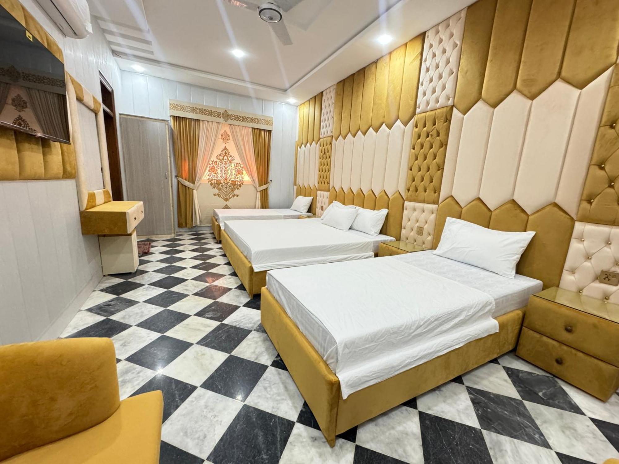 Royal Executive Inn Guest House 이슬라마바드 외부 사진