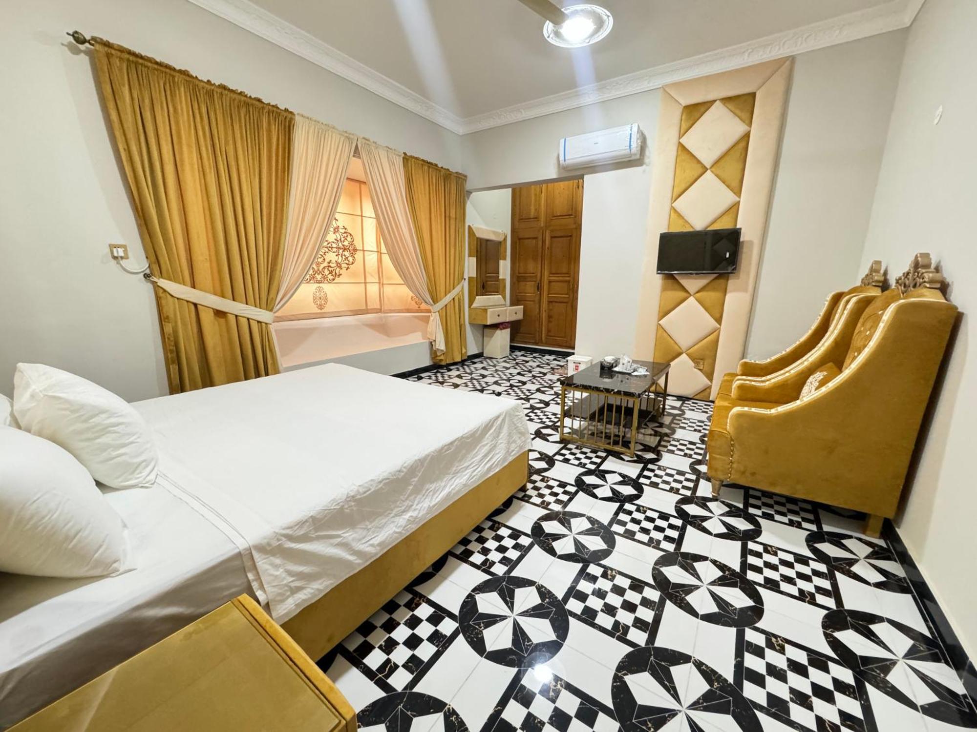 Royal Executive Inn Guest House 이슬라마바드 외부 사진